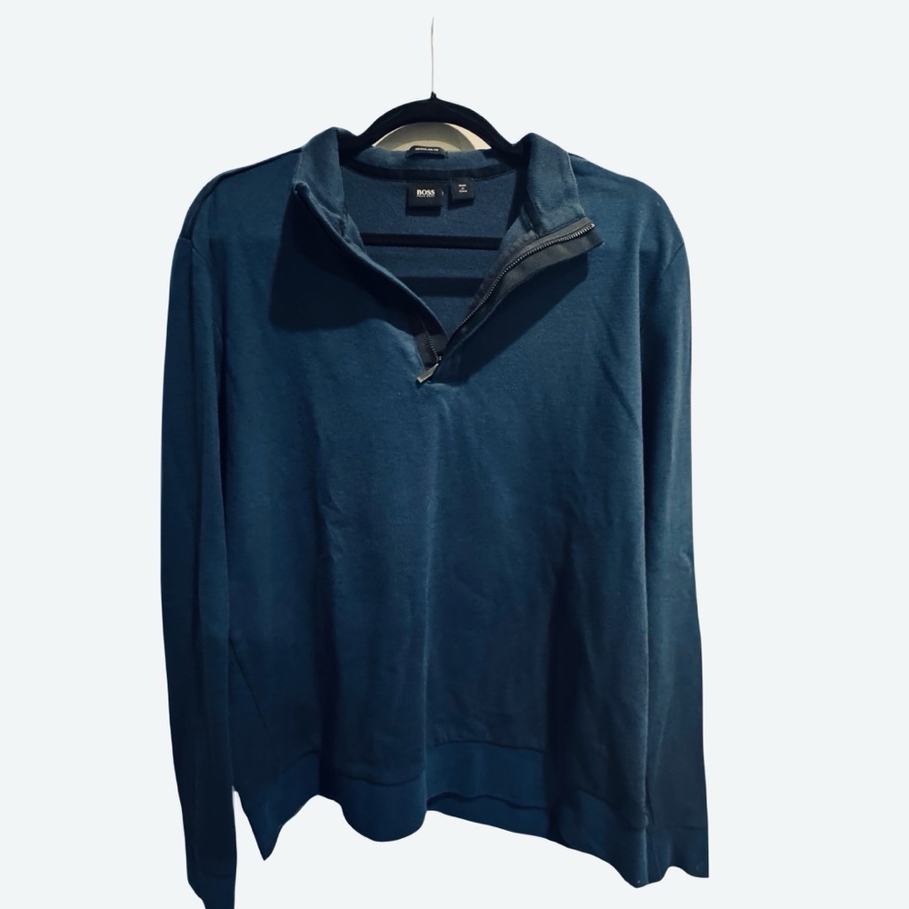 Hugo Boss Men's Blue Knit Shirt